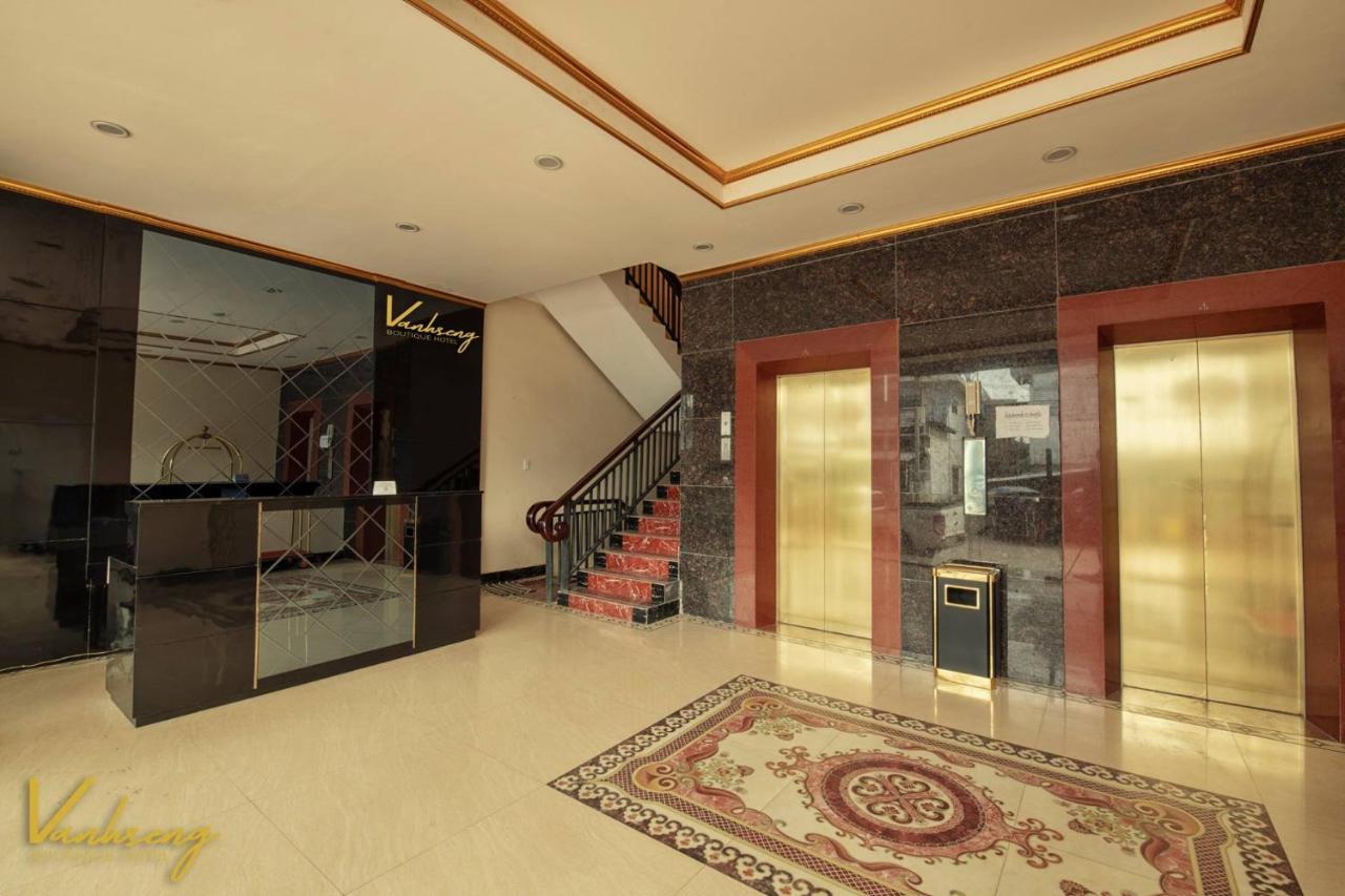 วันห์สิง บูทิก โฮเต็ล Hotel เวียงจันทน์ ภายนอก รูปภาพ