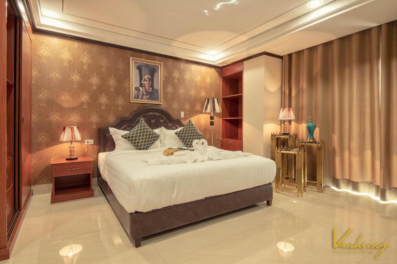 วันห์สิง บูทิก โฮเต็ล Hotel เวียงจันทน์ ภายนอก รูปภาพ