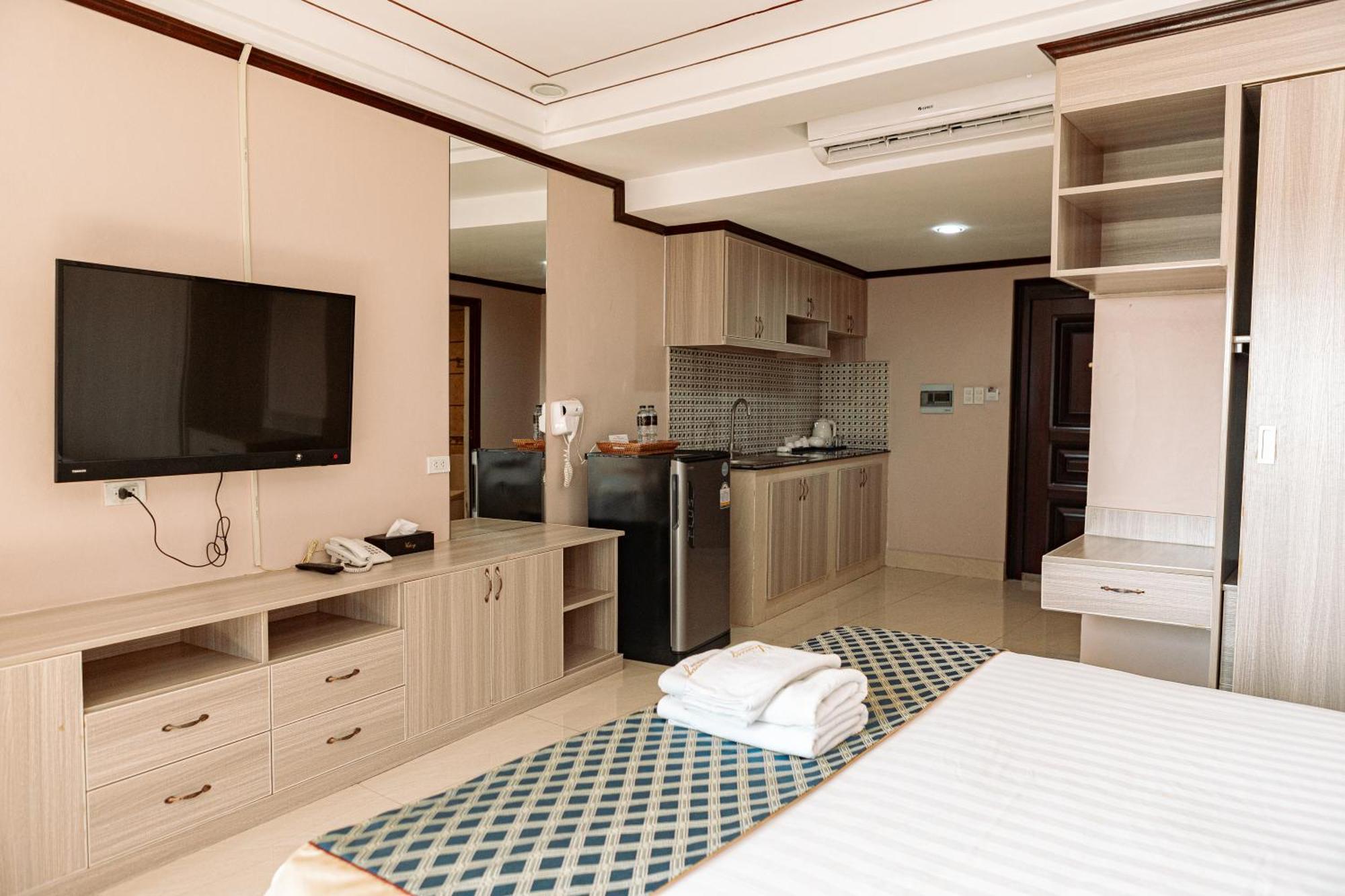 วันห์สิง บูทิก โฮเต็ล Hotel เวียงจันทน์ ภายนอก รูปภาพ